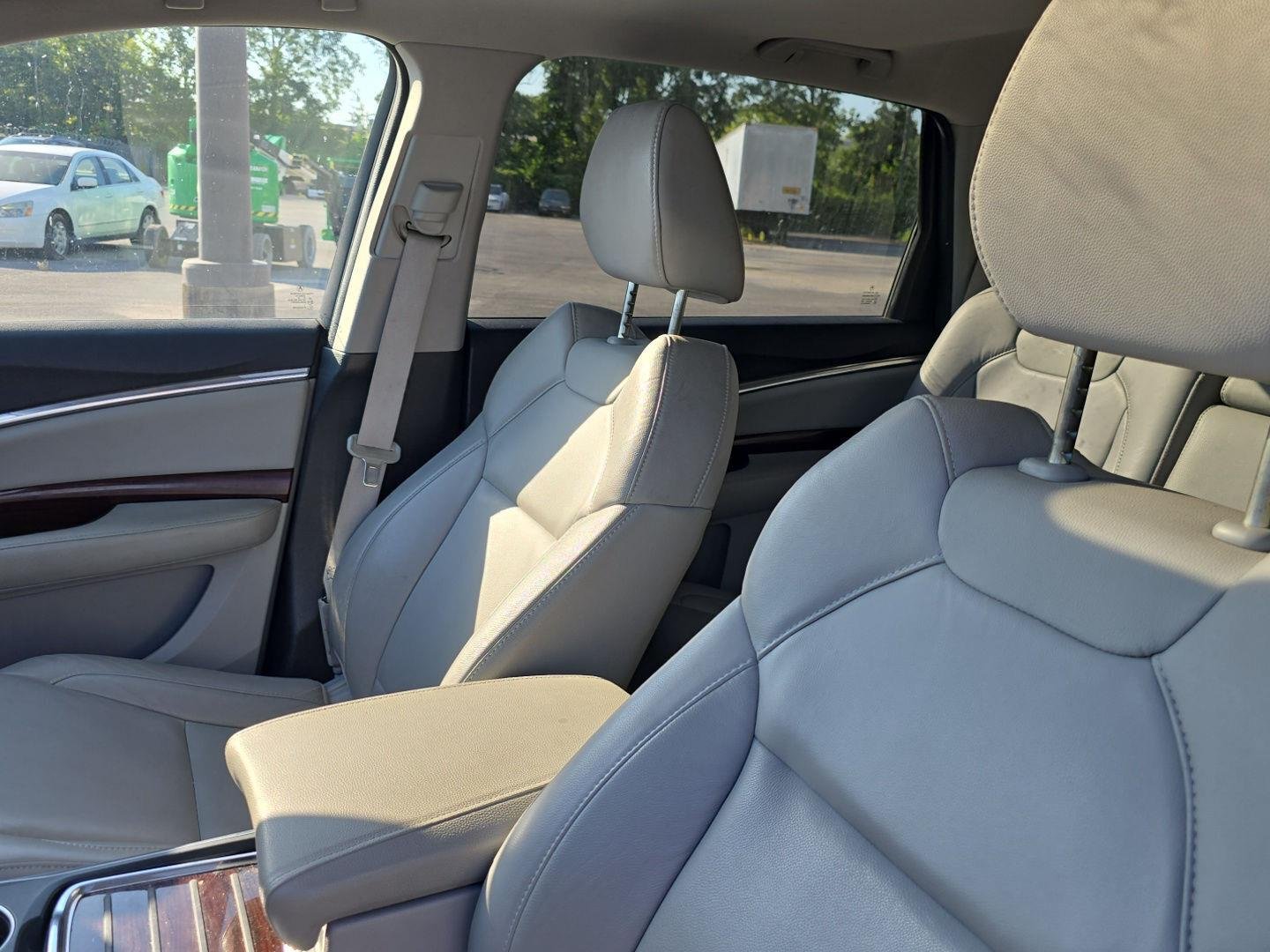 Used 2014  Acura Tech Pkg image 12