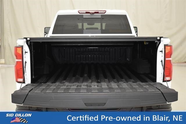 Used 2024 Summit White Chevrolet ZR2 image 12