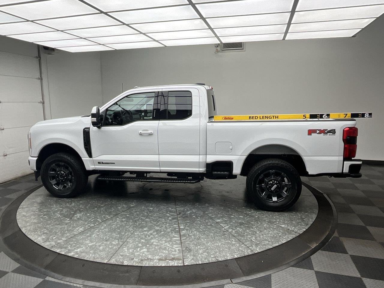 Used 2023 Oxford White Ford Lariat image 7