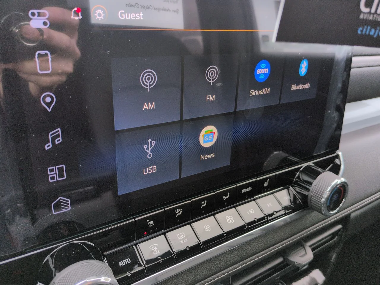 2026 Chevrolet Colorado LT - Photo 13