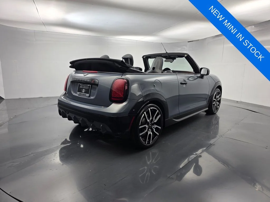 New 2026 Brown MINI Iconic image 4