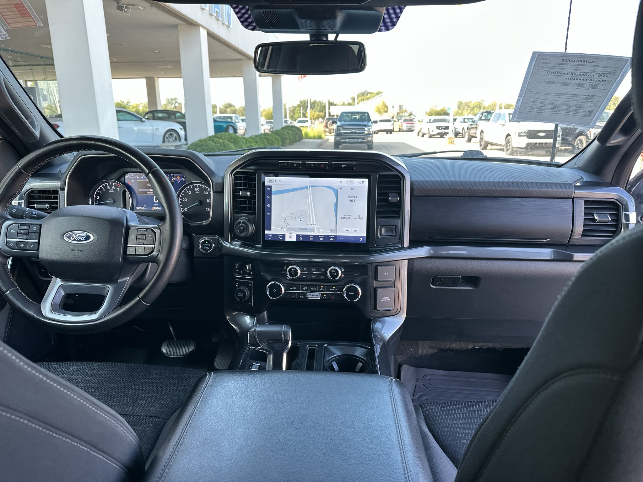 Used 2023 Oxford White Ford XLT image 3