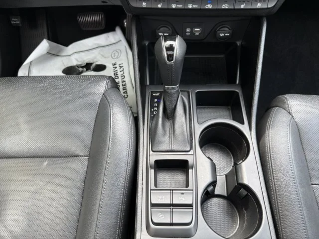 Used 2017 Blue Hyundai Limited image 20