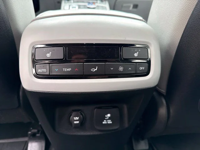 Used 2020 White Hyundai SEL image 17