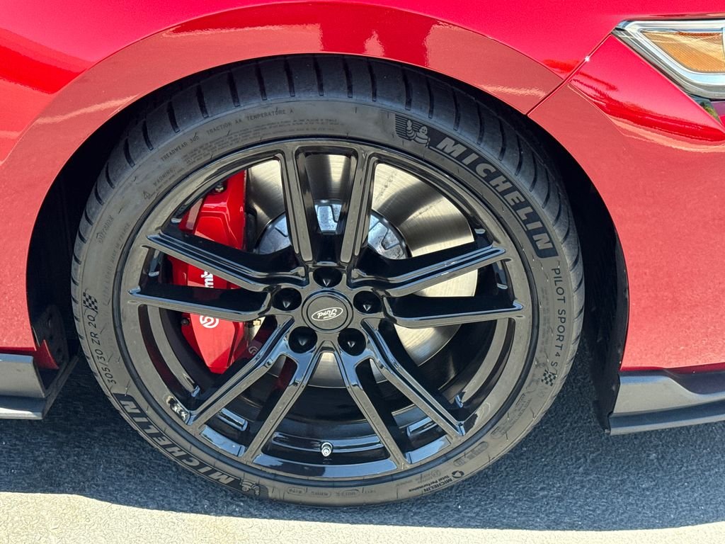 Used 2020 Red Ford Shelby GT500 image 7