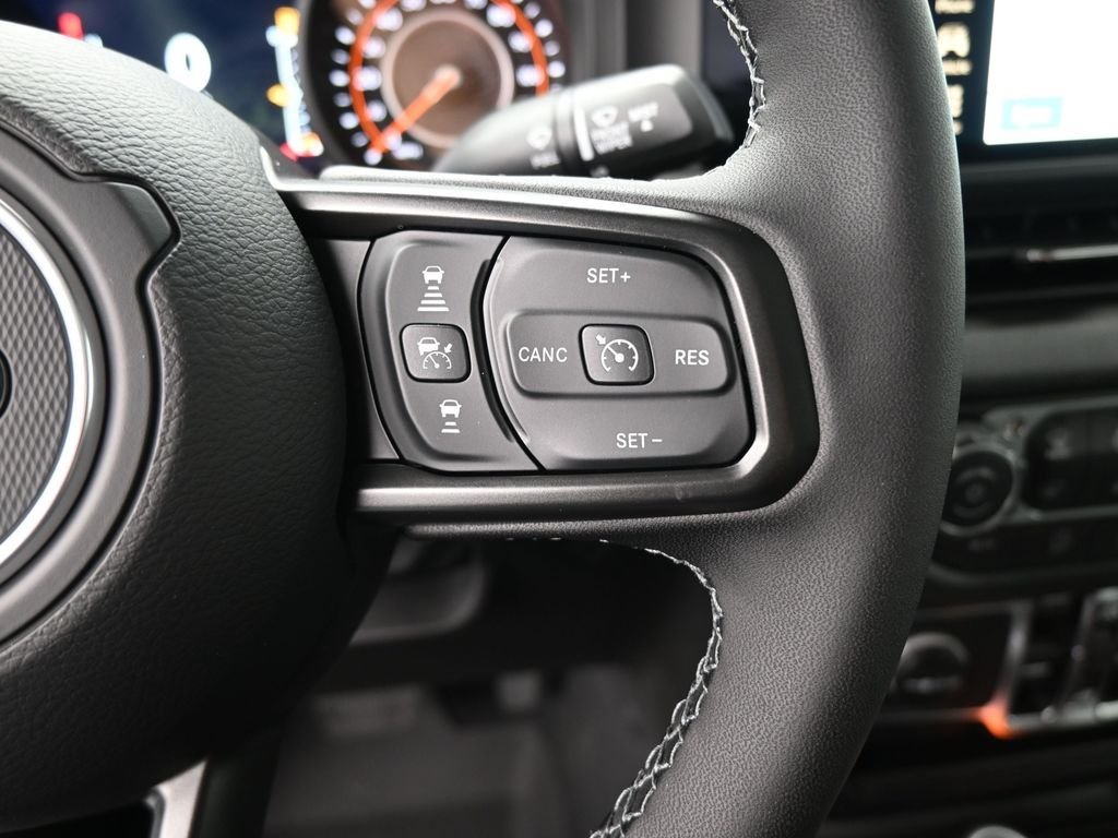 New 2026 Bright White Clearcoat Jeep Sport S image 28