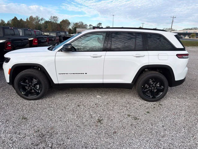 New 2027 Bright White Clear-Coat Paint Jeep  image 4