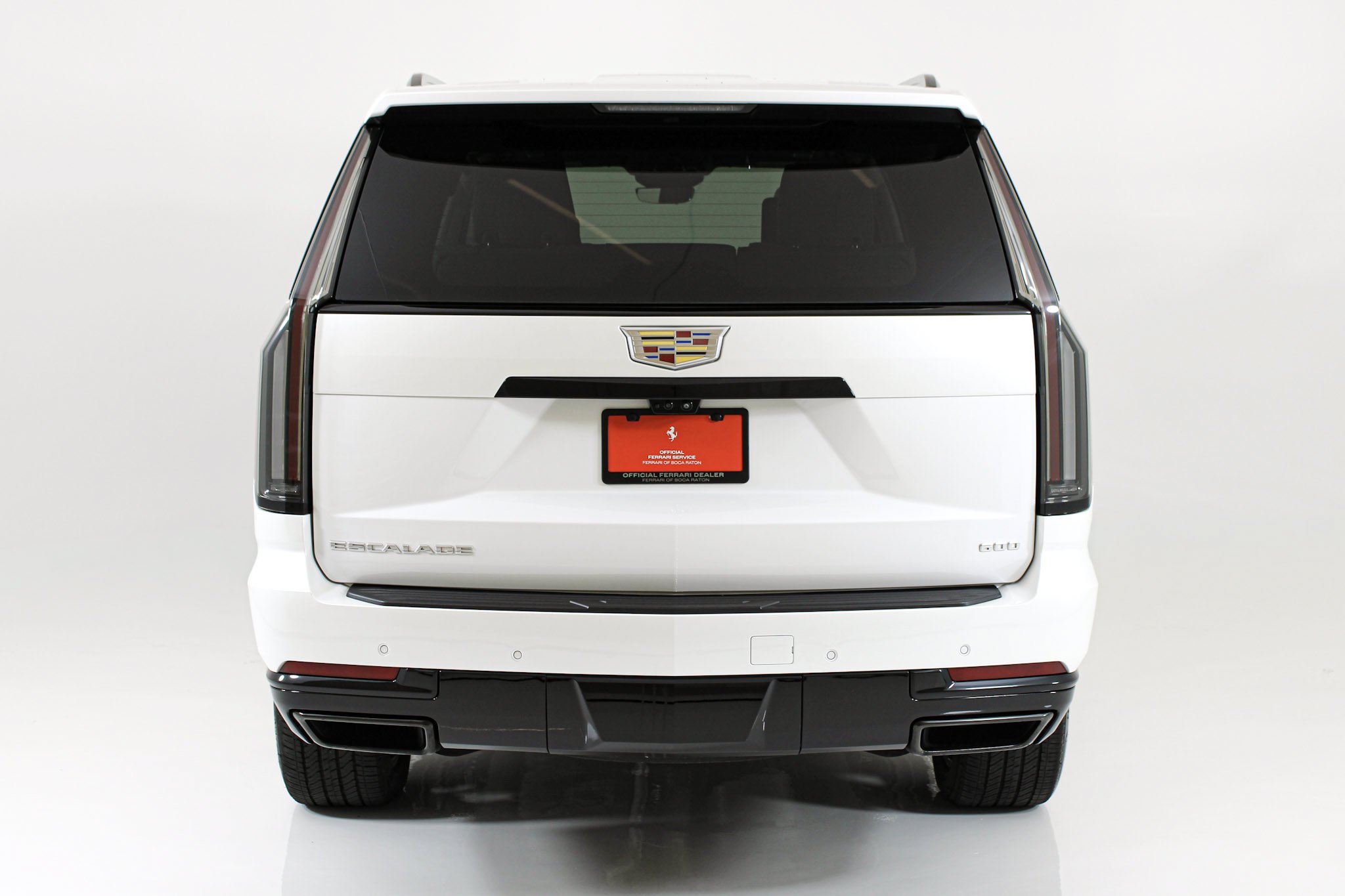 Used 2025 Crystal White Tricoat Cadillac Sport Platinum image 5