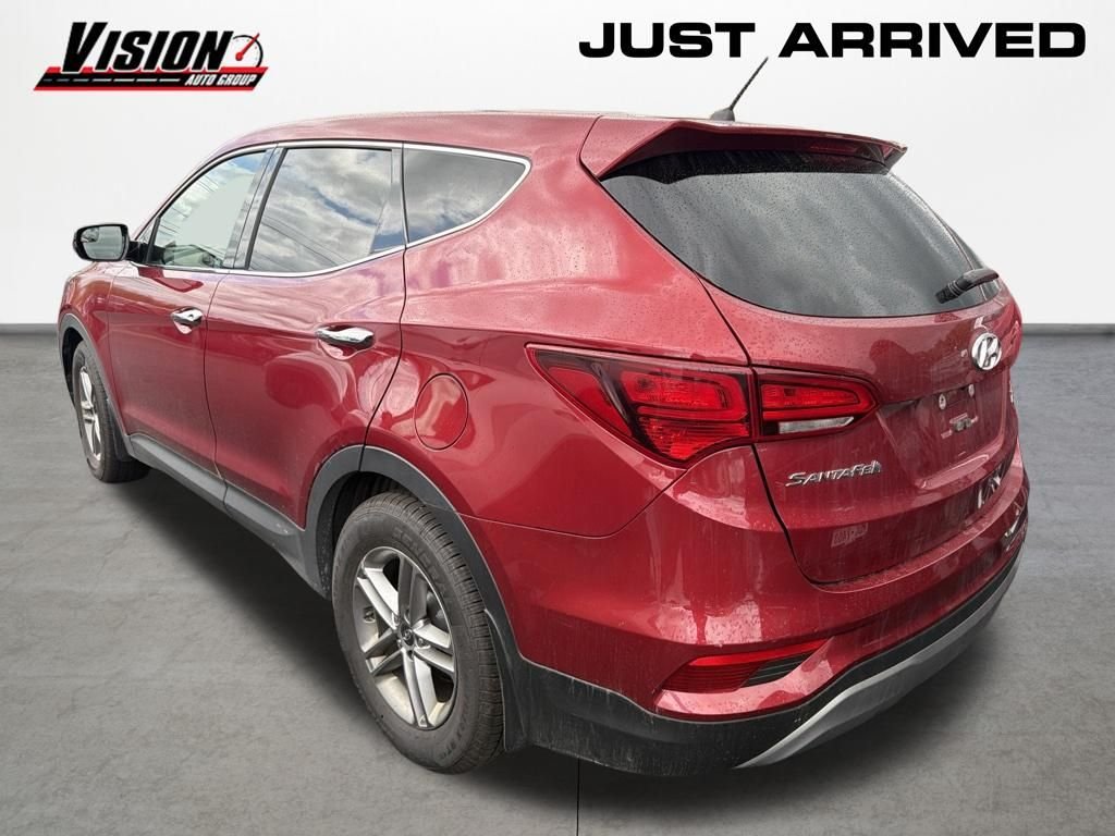 Used 2018 Red Hyundai 2.4 Base image 6