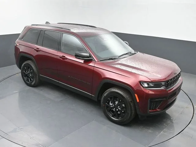 New 2026 Velvet Red Pearlcoat Jeep Altitude image 41