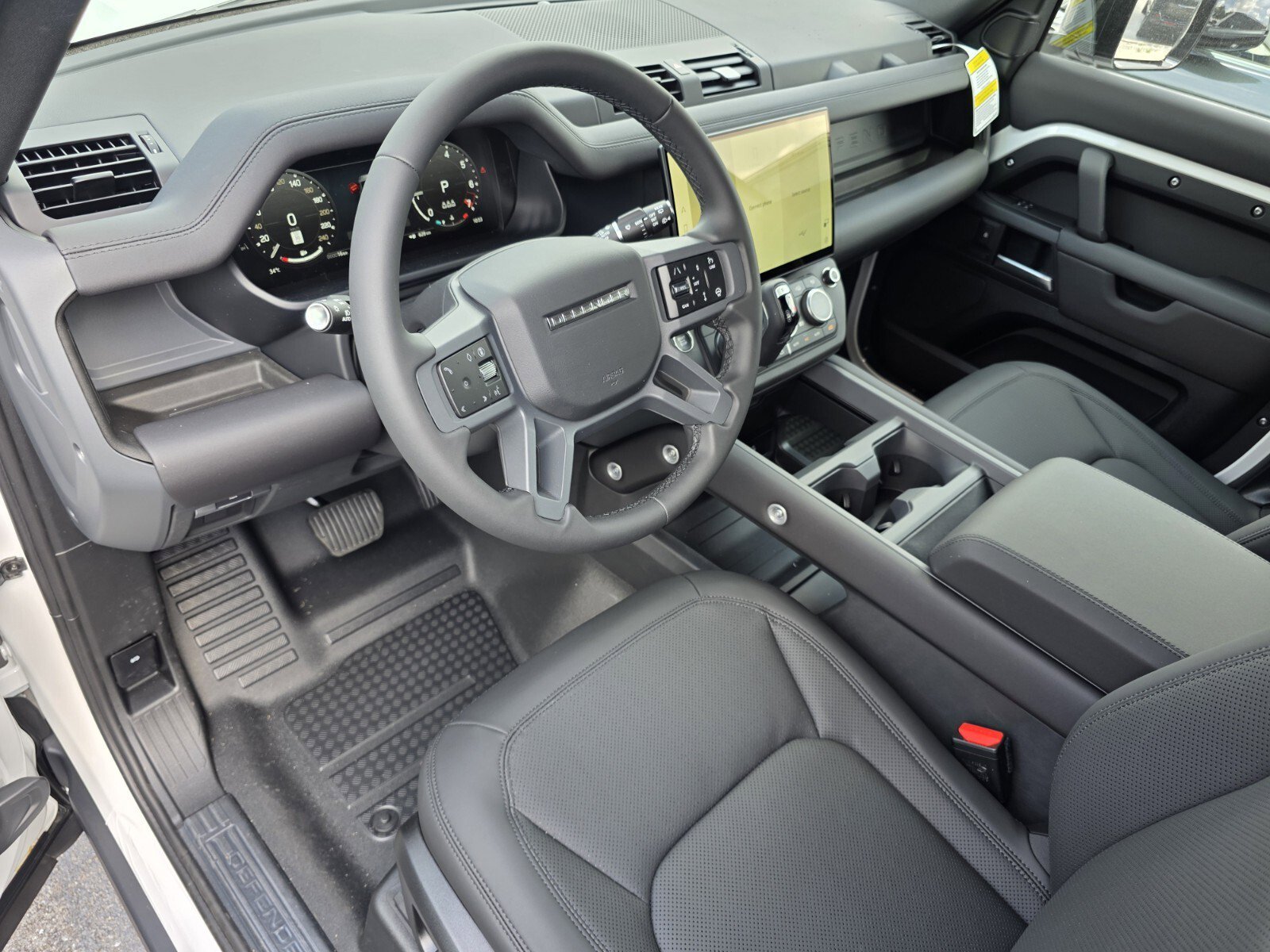 New 2026 Fuji White Land Rover P400 X-Dynamic SE image 10