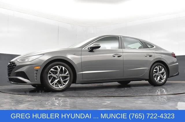 Used 2023 Gray Hyundai SEL image 25