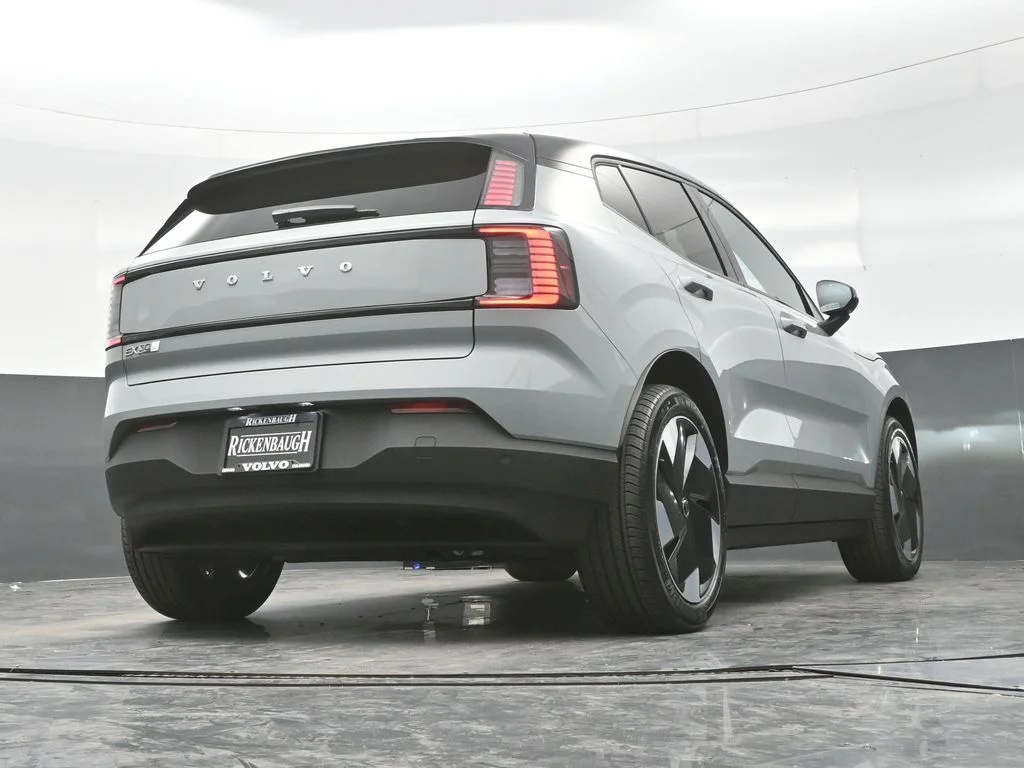 New 2026 Vapour Grey Volvo Twin Motor Performance Plus image 26