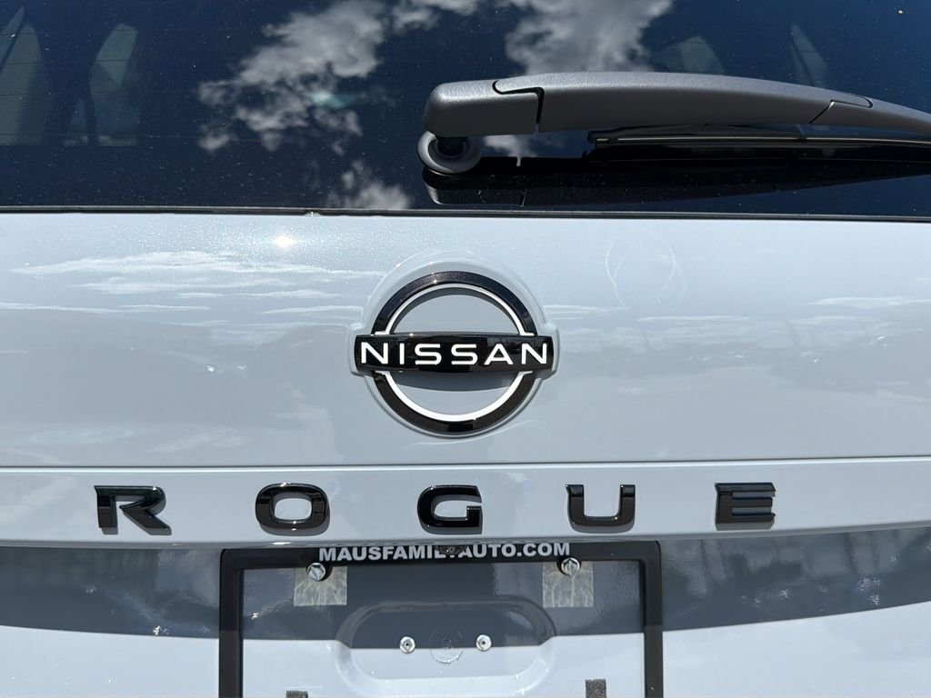 New 2026 Gray Nissan Dark Armor image 50