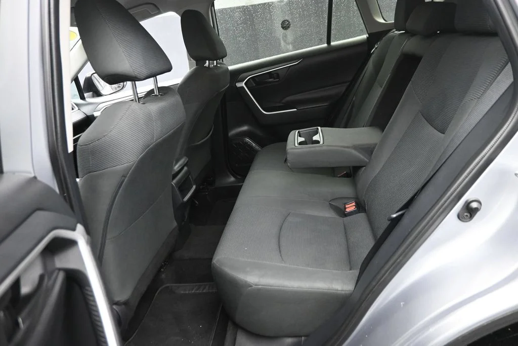 Used 2020 Silver Toyota LE image 12
