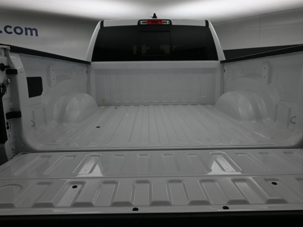 New 2026 Bright White Clearcoat RAM Big Horn/Lone Star image 11