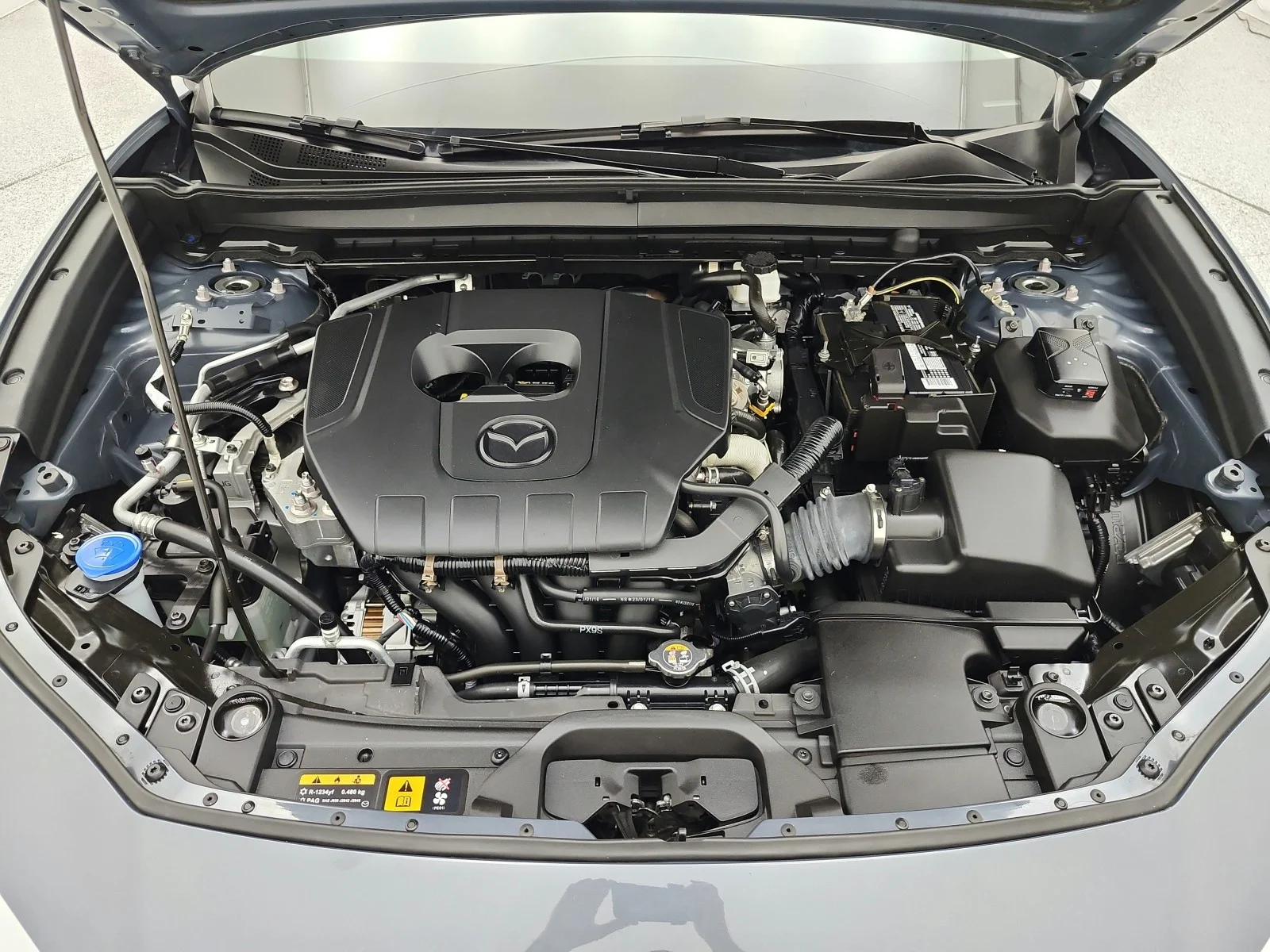 Used 2023 Polymetal Gray Metallic Mazda 2.5 S Carbon Edition image 17