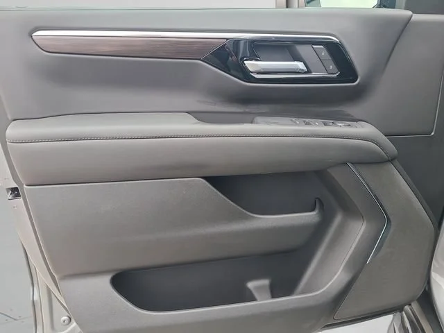 New 2026 Sterling Gray Metallic Chevrolet LS image 19