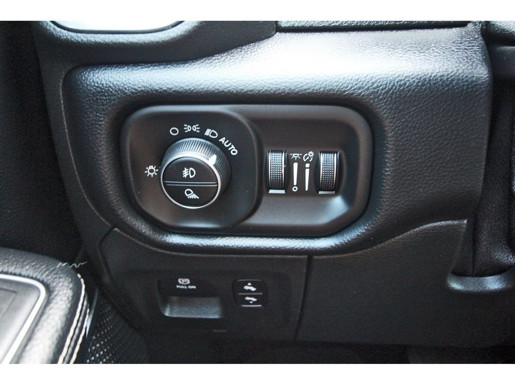 Used 2019 Red Ram Laramie image 19