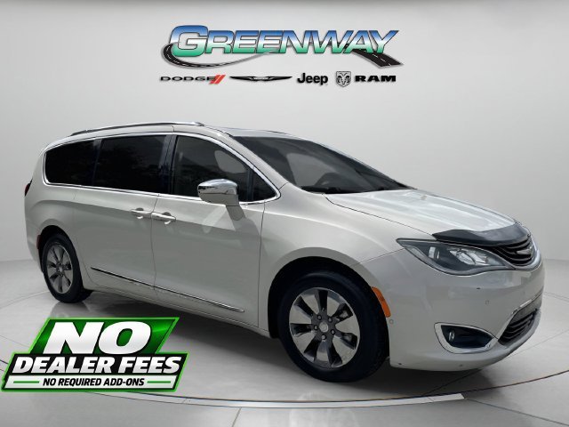 2017 Chrysler Pacifica Hybrid