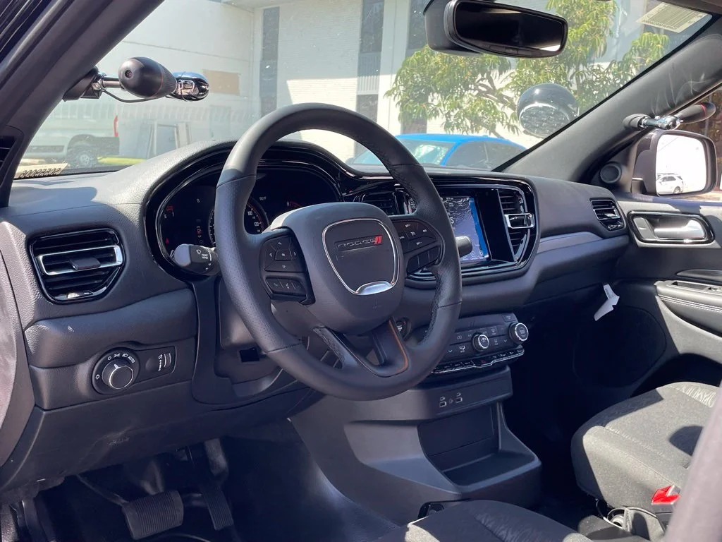 2025 Dodge Durango Police - Photo 17