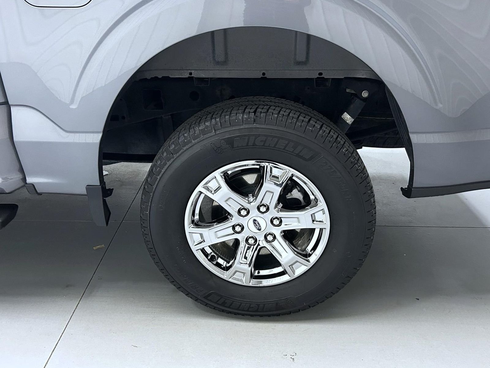 Used 2023 Gray Ford XLT image 22