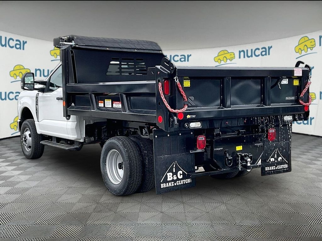 New 2026 Oxford White Ford XL image 4