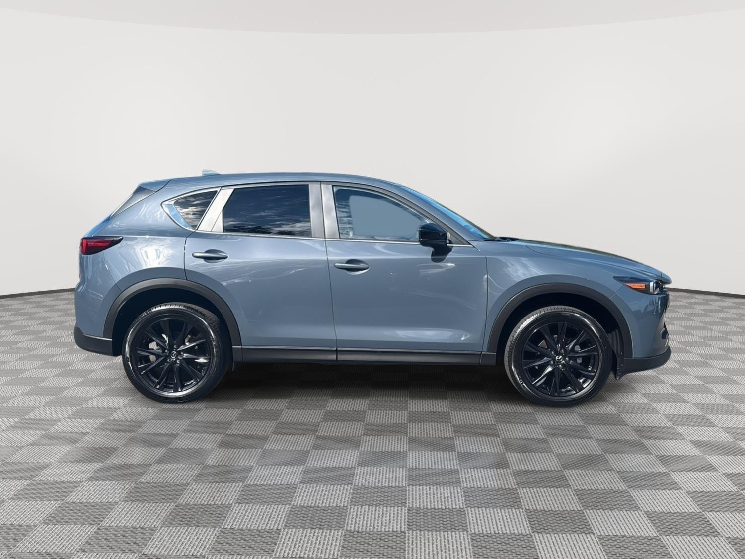 Used 2025 Polymetal Gray Metallic Mazda 2.5 S Carbon Edition image 4