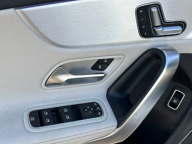 Used 2021 White Mercedes-Benz Base image 18