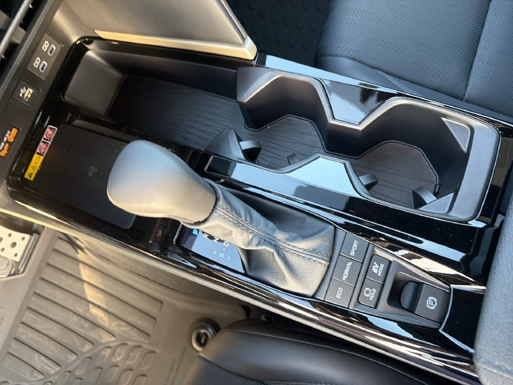 2026 Toyota Camry XSE - Photo 24