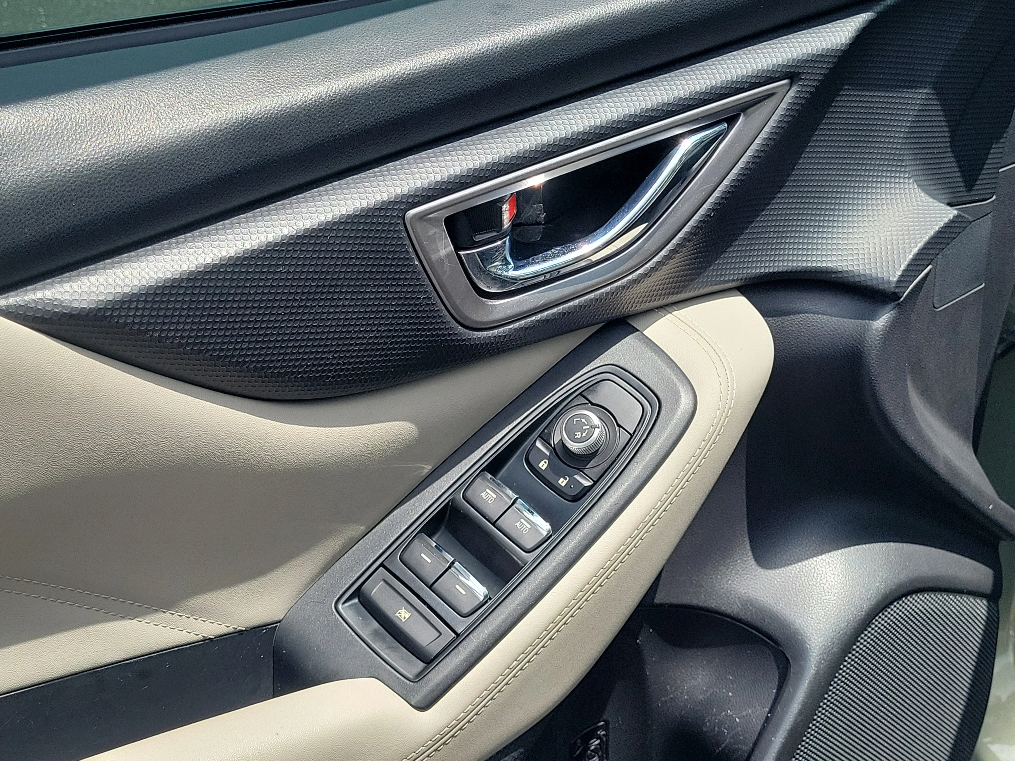 Used 2021 Jasper Green Metallic Subaru Limited image 20