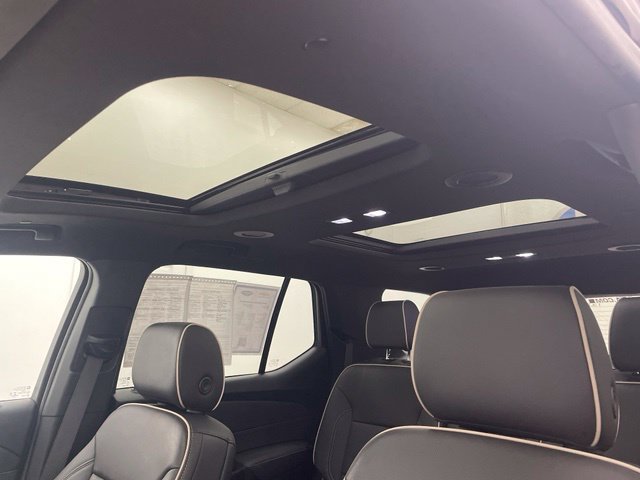 Used 2023 MOSAIC BLACK METALLIC Chevrolet Premier image 16