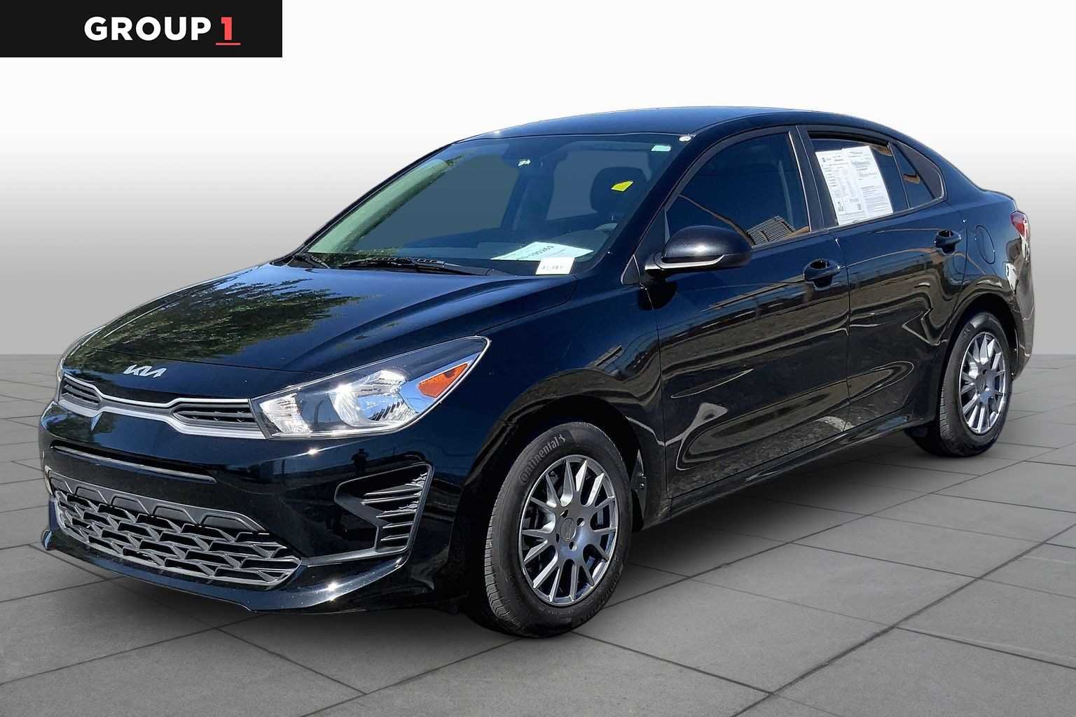 2023 Kia Rio S iVT's photo