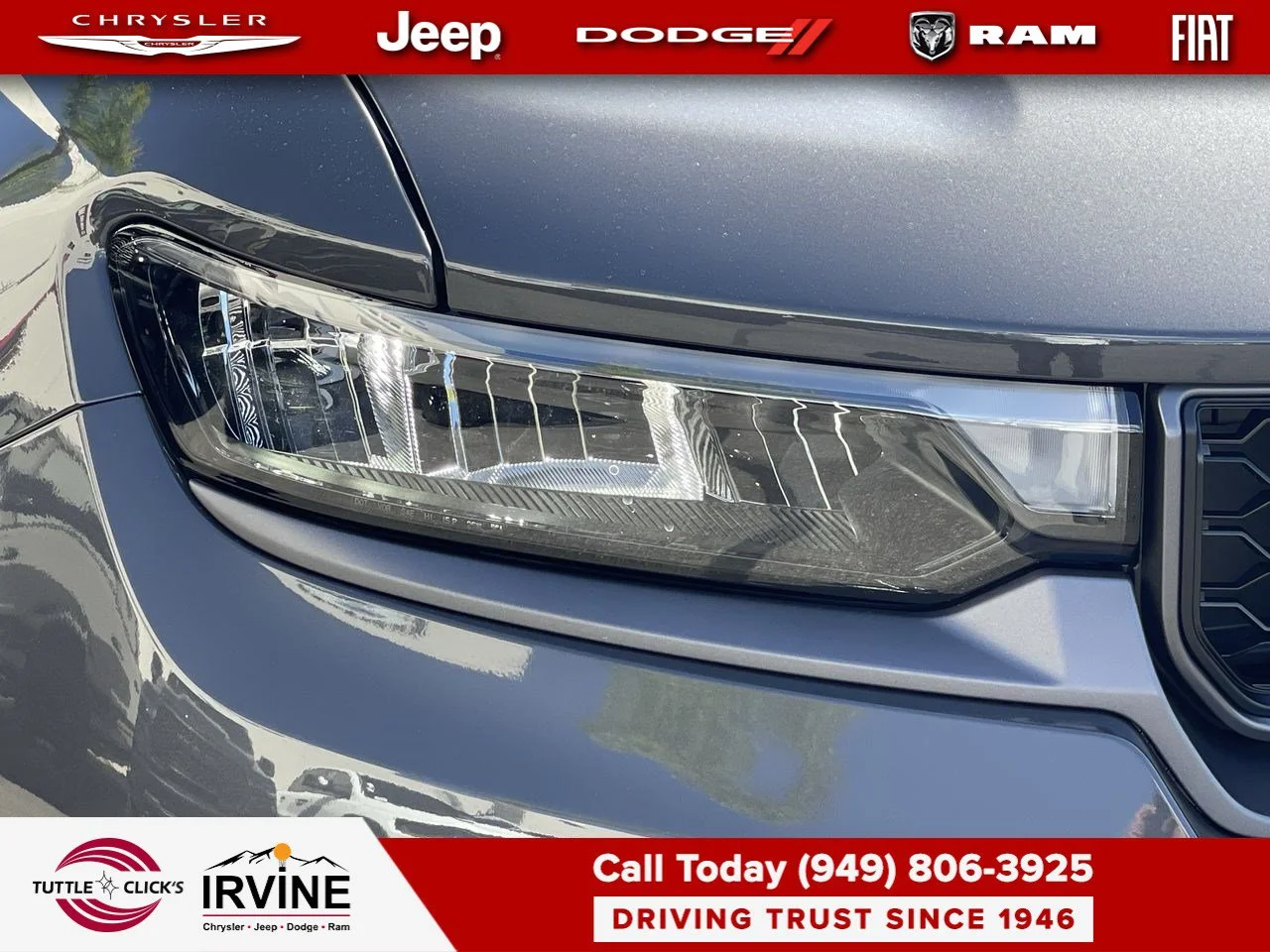 Used 2026 Baltic Gray Metallic Clearcoat Jeep Laredo Altitude image 7