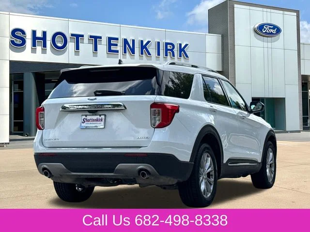 Used 2023 White Ford Limited image 8