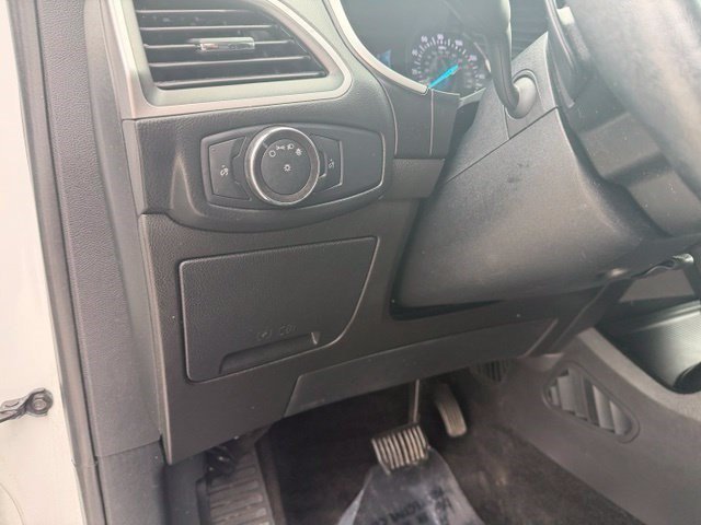 Used 2018 Oxford White Ford SEL image 11