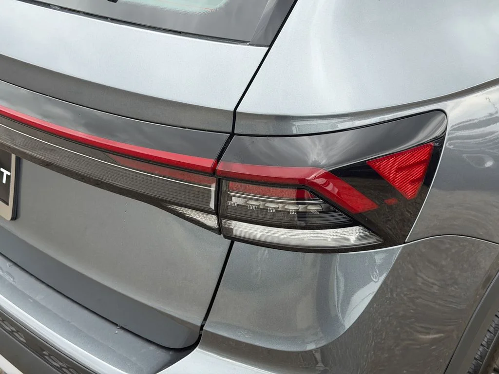 New 2026 Platinum Gray Metallic Volkswagen 1.5T S image 6