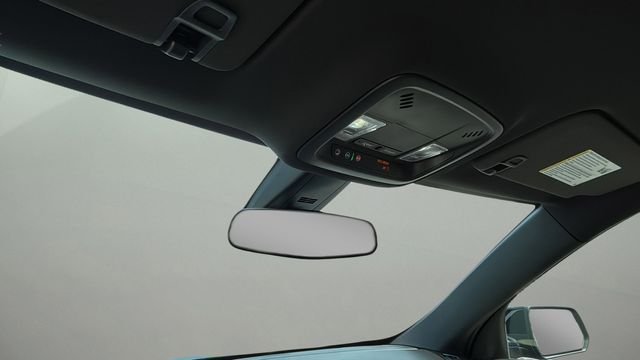 Used 2022 Black Chevrolet LT image 27