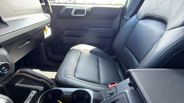 New 2026 Avalanche Gray Ford Badlands® image 56