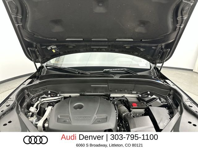 Used 2021 Black Volvo T6 Momentum image 27
