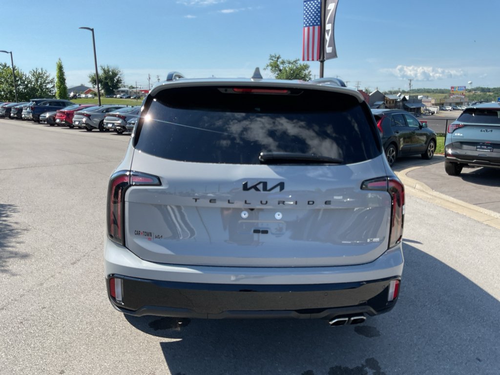 Used 2025 Wolf Gray Kia SX-Prestige X-Line image 9