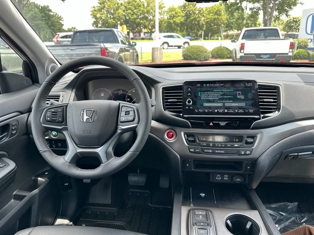 New 2026 Radiant Red Metallic II Honda RTL image 18