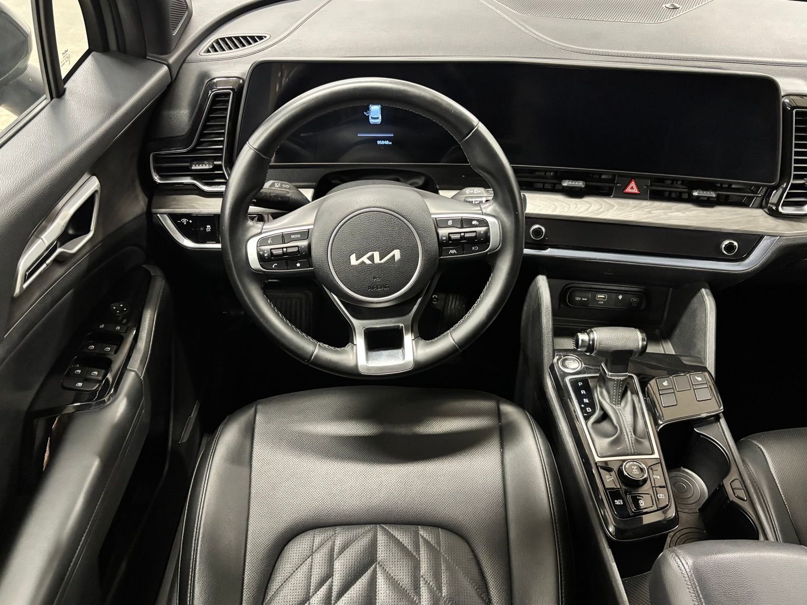 Used 2023 Green Kia X-Line image 13