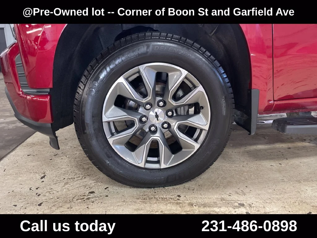 Used 2020 Red Chevrolet RST image 20