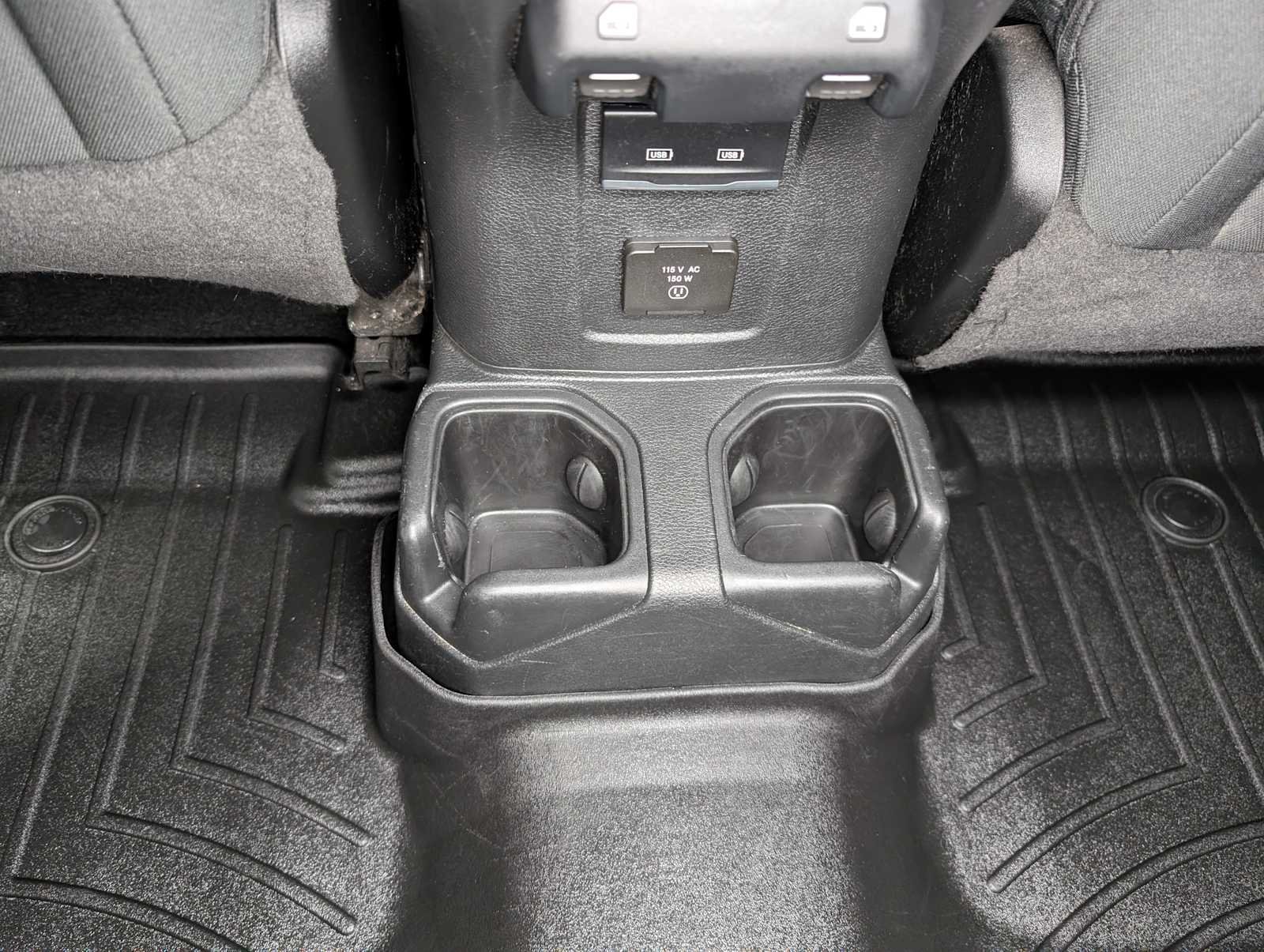2022 Jeep Wrangler Unlimited Sahara - Photo 22