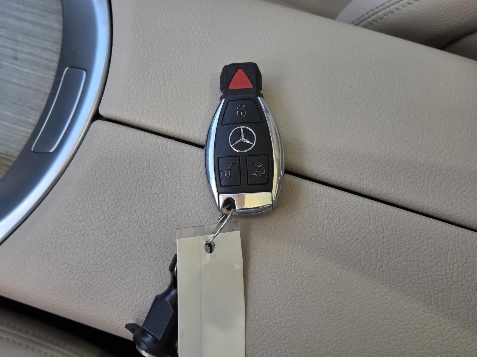 Used 2019 Polar White Mercedes-Benz GLC 300 image 41