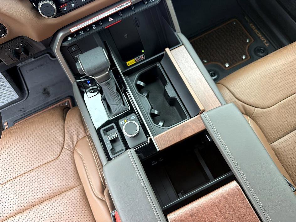 2026 Toyota Tundra 1794 Edition - Photo 17