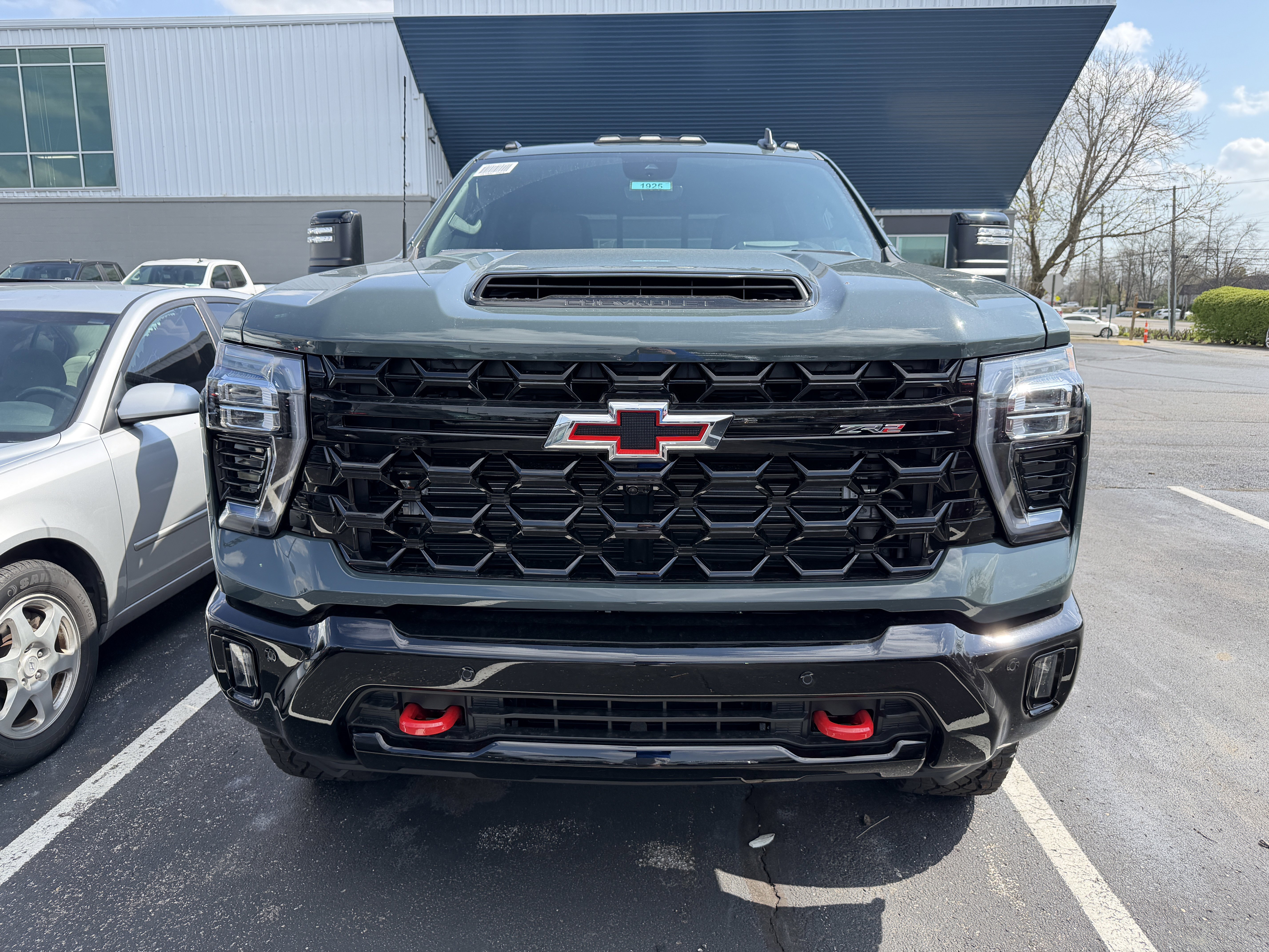 2026 Chevrolet Silverado 2500 HD ZR2 - Photo 3