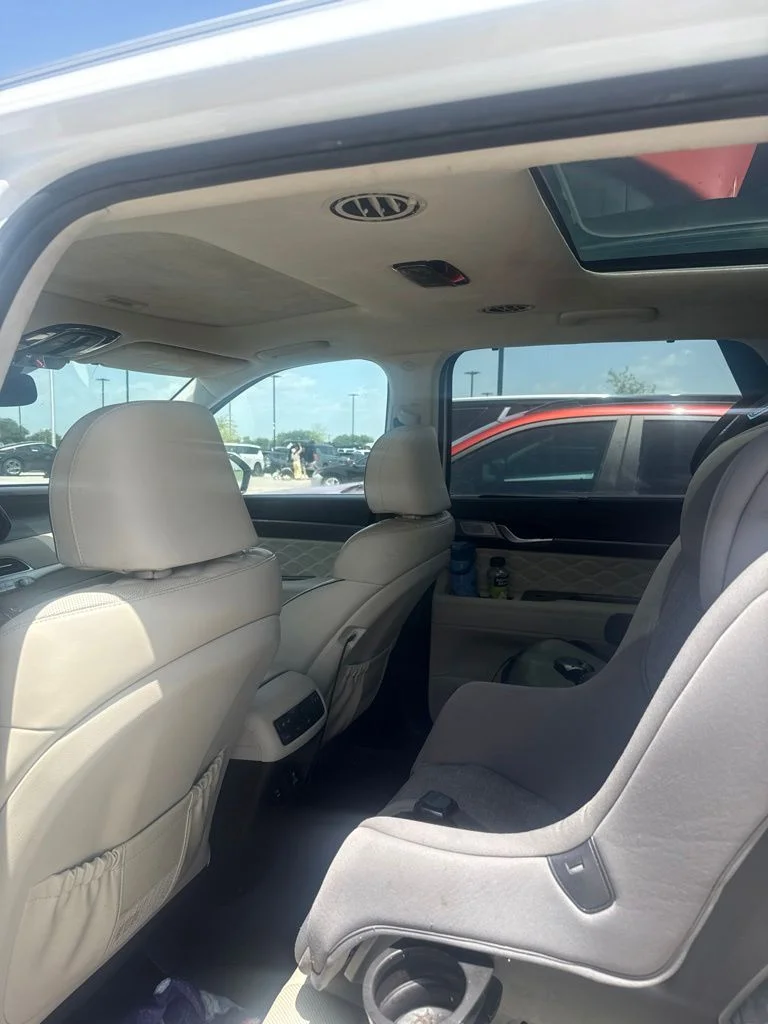 Used 2020 White Hyundai Limited image 6