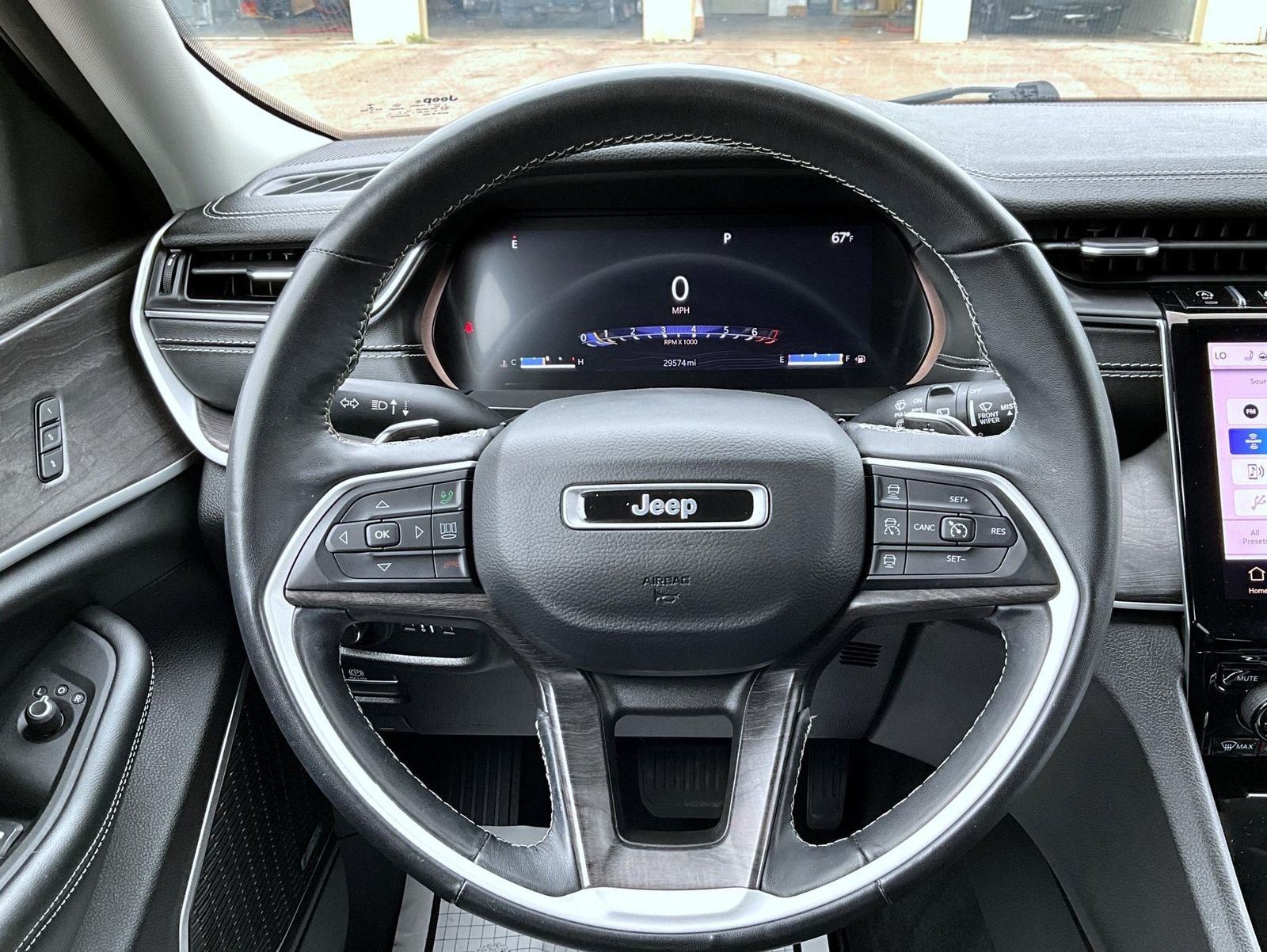 2022 Jeep Grand Cherokee Limited - Photo 12